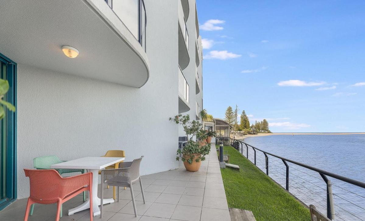 La Promenade Aparthotel Caloundra Exterior foto